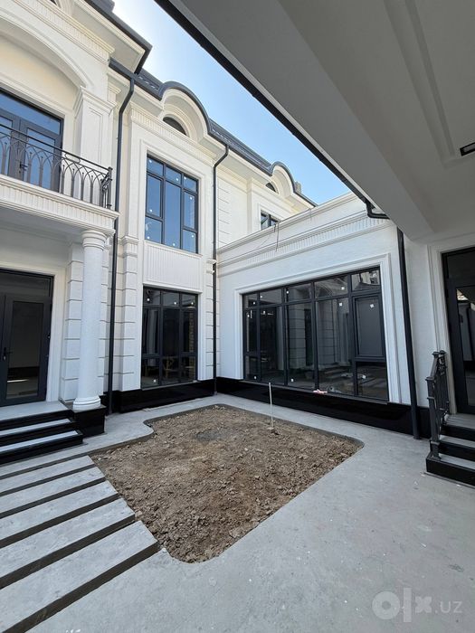 Дом 420 м² на участке 3 сот., Яккасарайский район