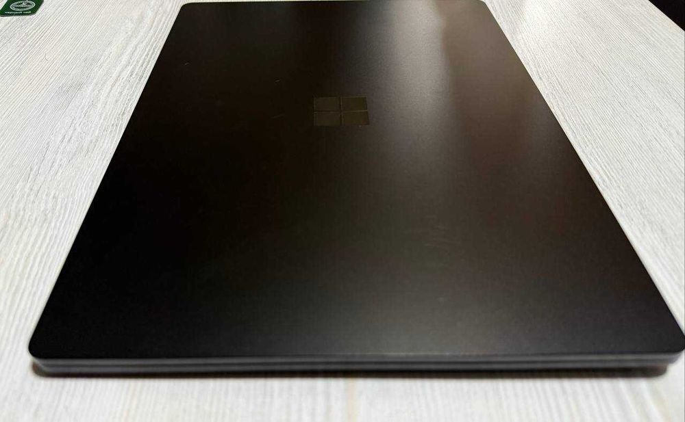 Surface Laptop 3 carbon 13.5” 2K IPS Sensor I7-1185G7 16GB/256GB NVMe