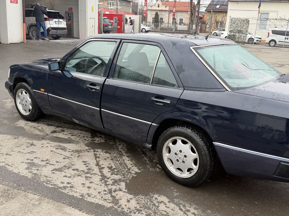 Mercedes w124 2.5