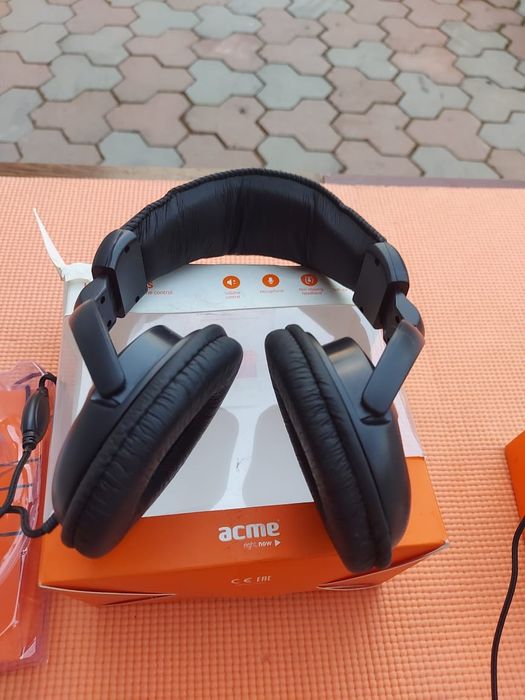 Продам  стерео наушники