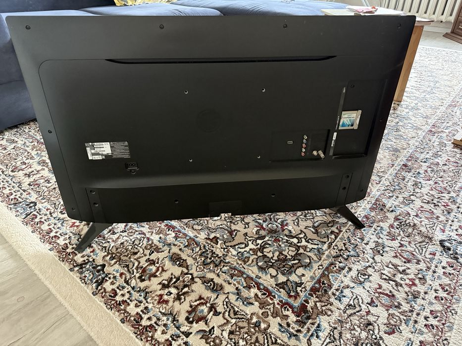 Телевизор LG, 43