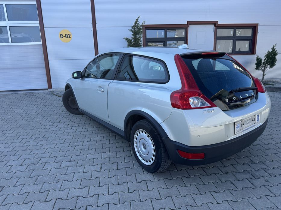 VOLVO C30 2010 — imagine 5