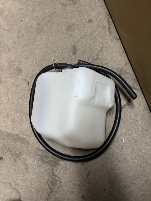 Бачок расширительный камри 30