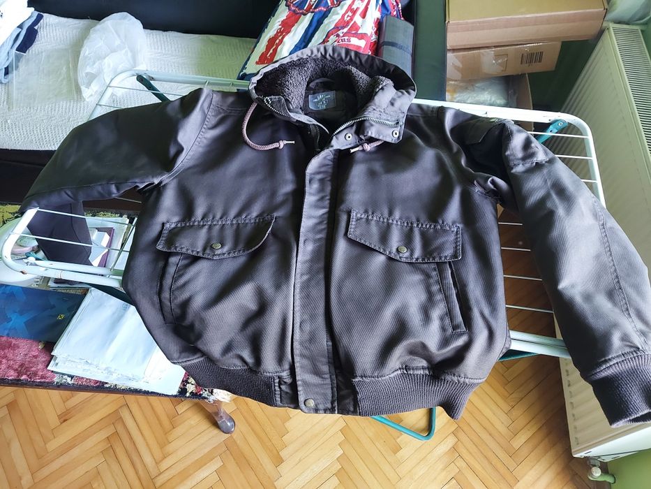 Geaca Bomber captusita