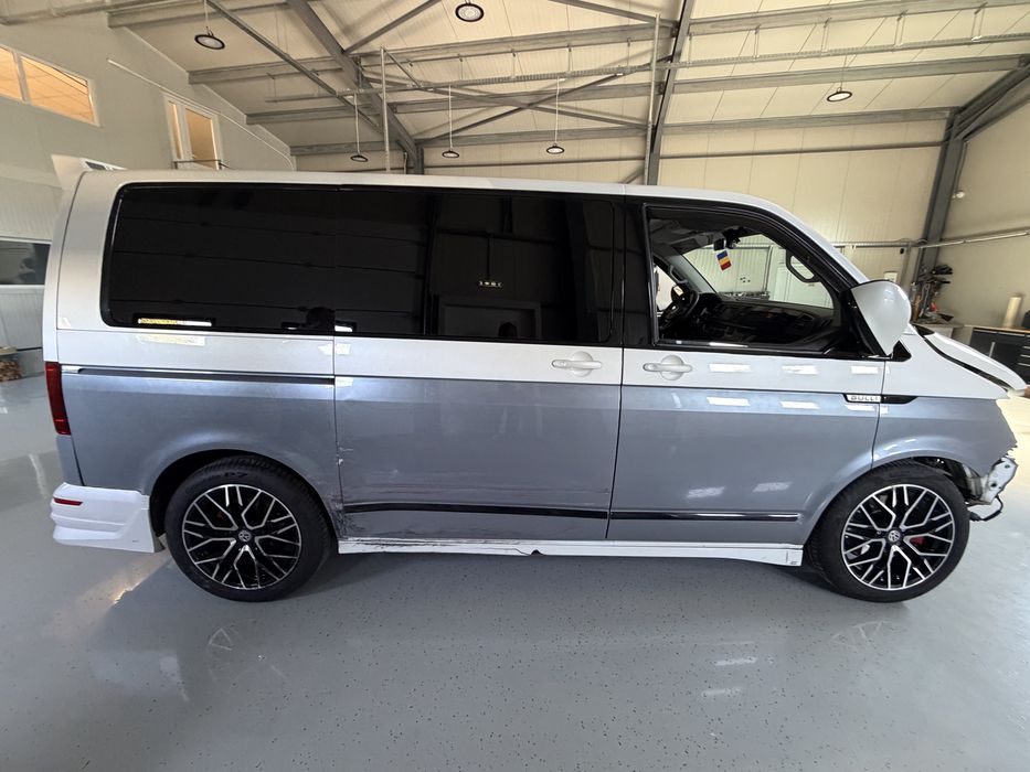 VOLKSWAGEN Multivan 2016 — imagine 3