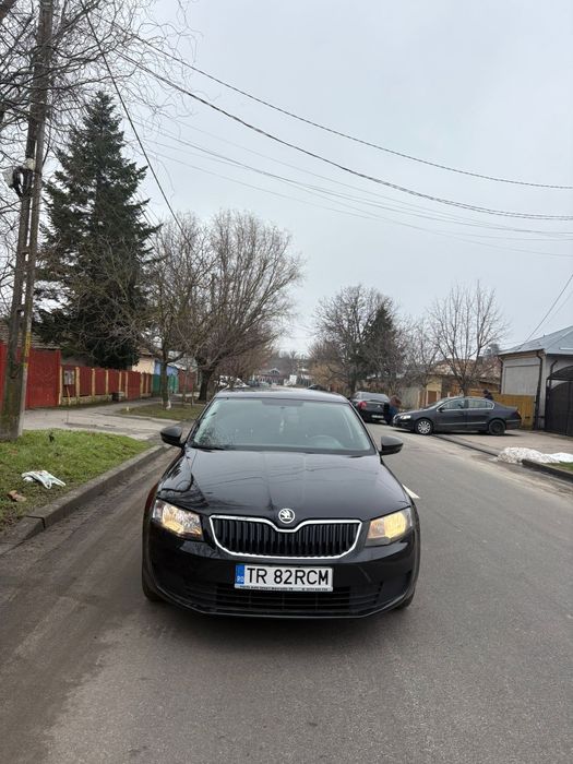Vând  Skoda Octavia