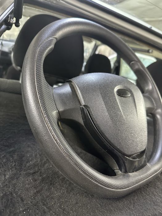 Продам руль на ВАЗ *Приора, 2114*