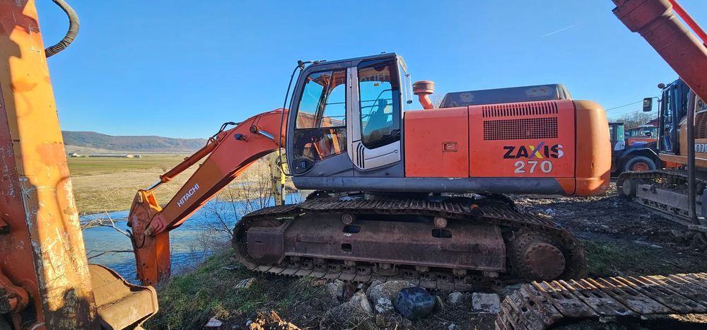 Hitachi ZX 270 LC Excavator pe senile