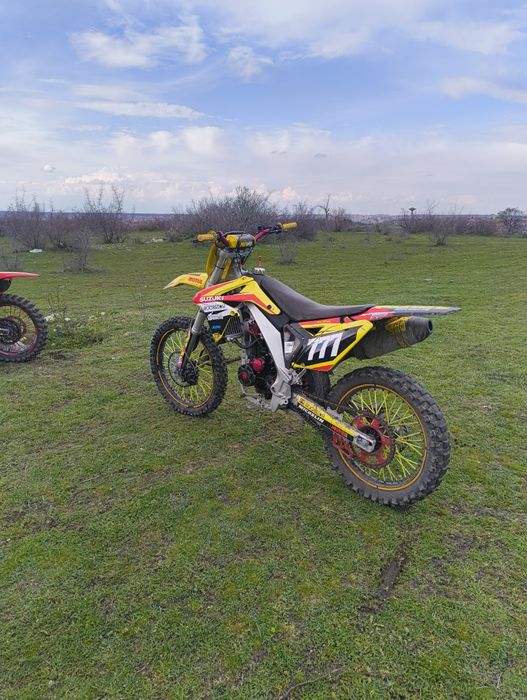 Кросов мотор 250 кубика