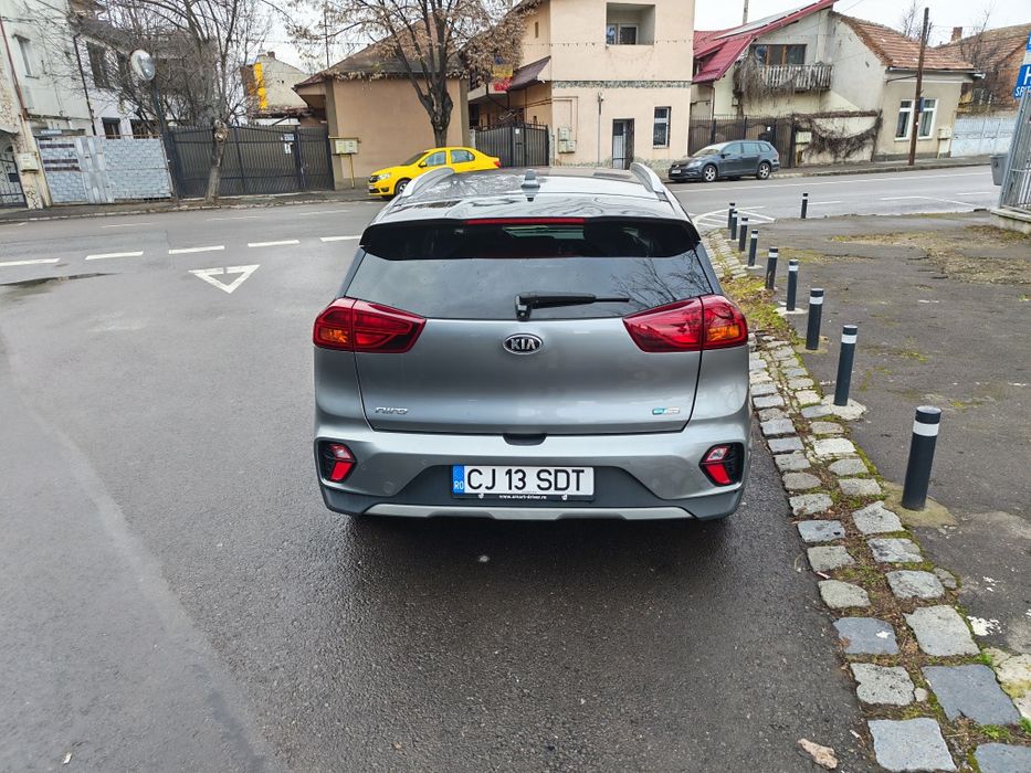 Vând Kia Niro PHEV 2021 Hibrid Premium