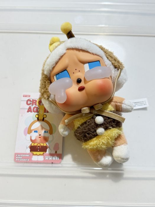 Оригинал POP MART Baby Molly и Cry Baby Crying anagin