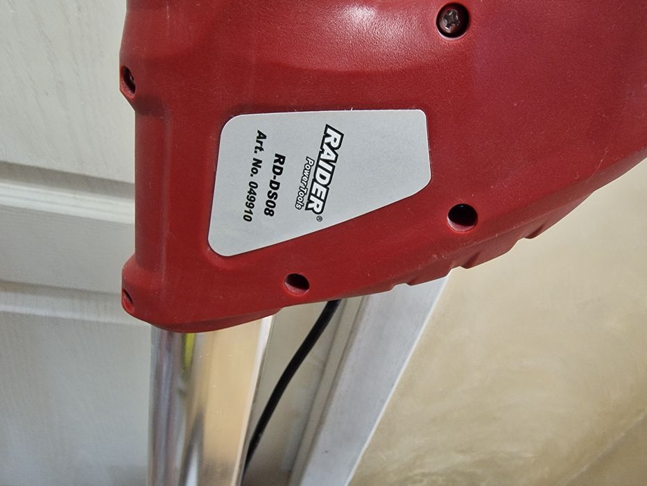 Шлайф машина за шкурене (Жираф) Raider