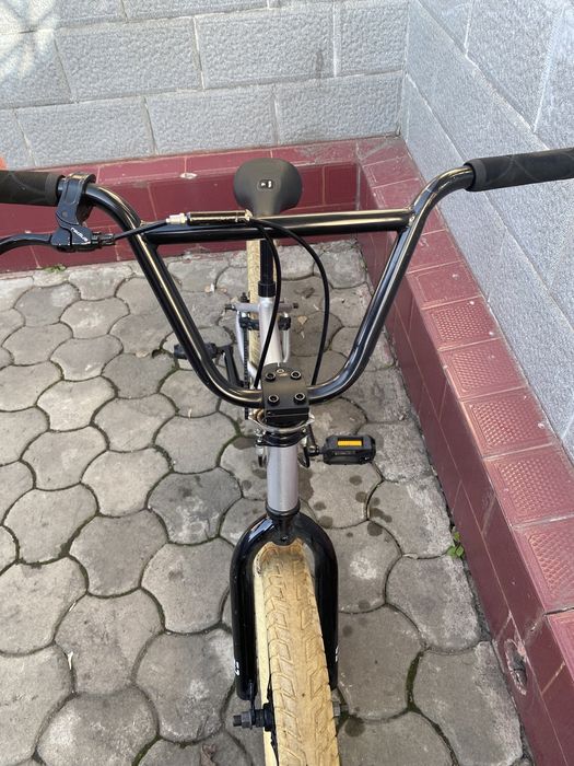 трюковой велосипед BMX