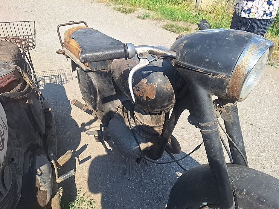 3 бр ретро мотора,комплектни,без документи