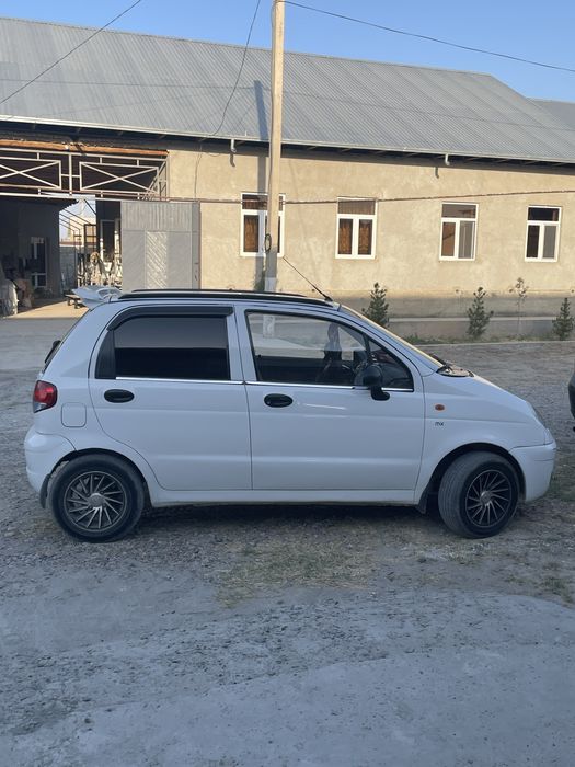 Matiz srochno sotiladi