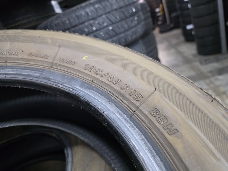 4бр Летни гуми 185 65 15 - Bridgestone