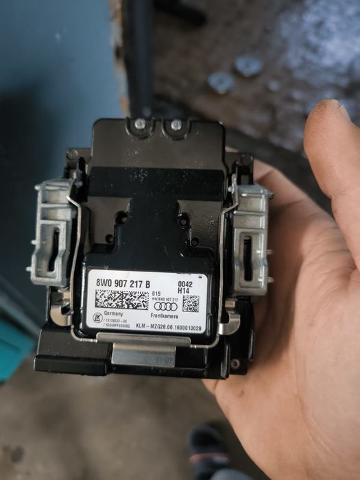 Камера за челно стъкло AUDI A4/A5 B9