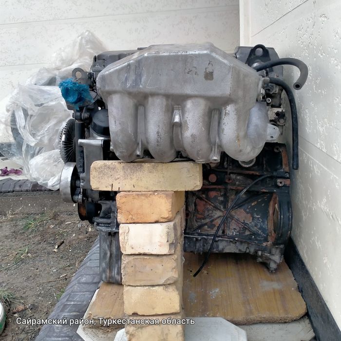 Двигатель от Мерседес Е220