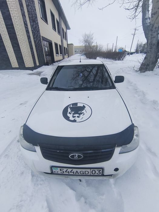 Продам Приору 2013года