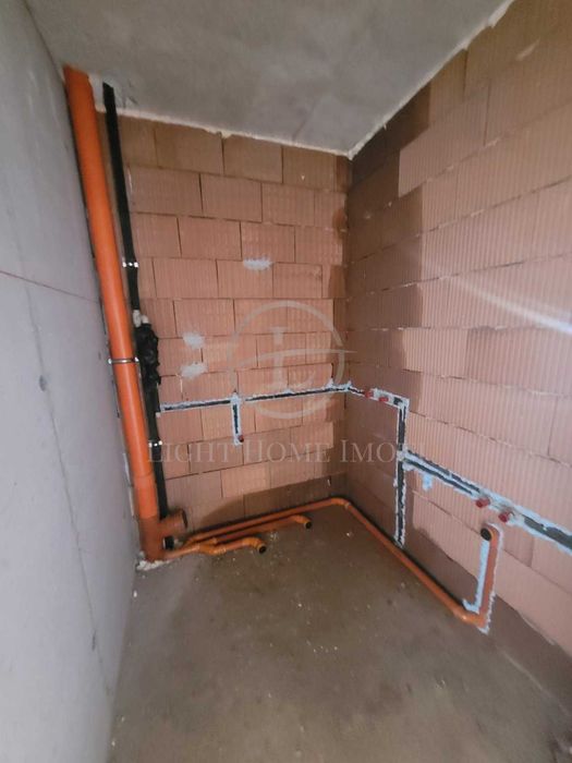 Продава се Тристаен апартамент в Пловдив, Кючук Париж - 88 кв.м за 1070 €/кв.м - Снимка #6