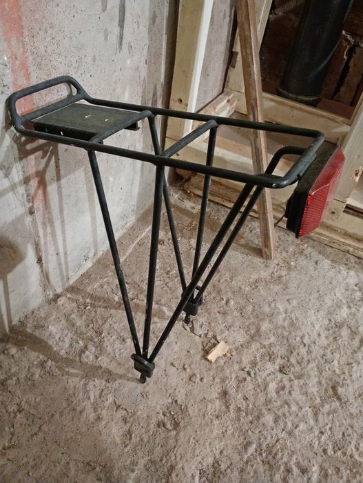 2 Броя багажници за колело