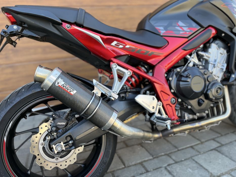Honda Cb650F 2016 Hornet ~rate fixe - Garantie~