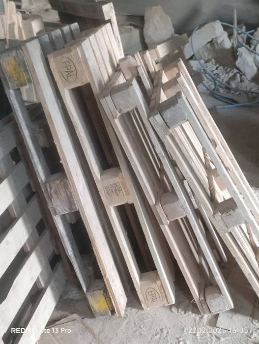 Поддоны деревянные.