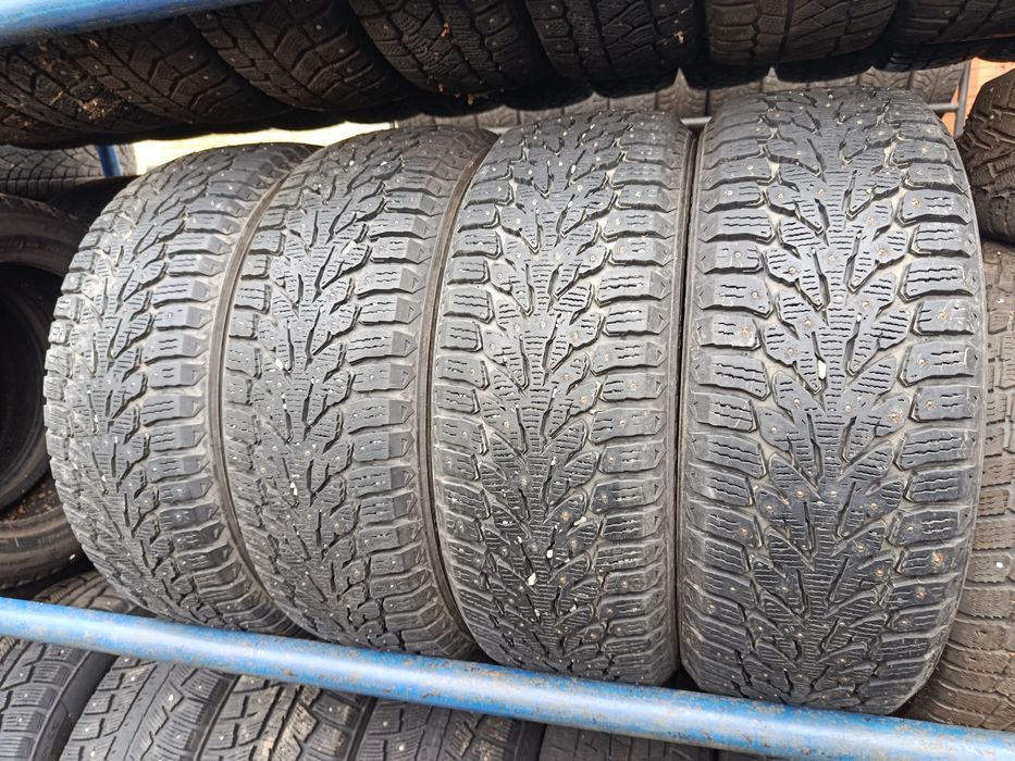 Kumho 215 55 R18 комплект