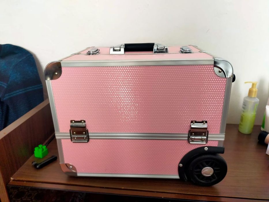 Продам Кейс новый