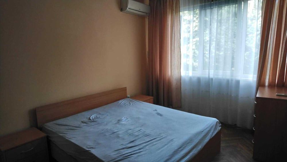 Дава се под наем Тристаен апартамент в Пловдив, Център - 90 кв.м за 326.4 € - Снимка #3