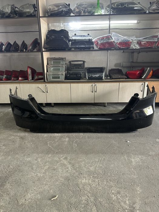 Задние бампера оригинал Тойота Камри 50-55