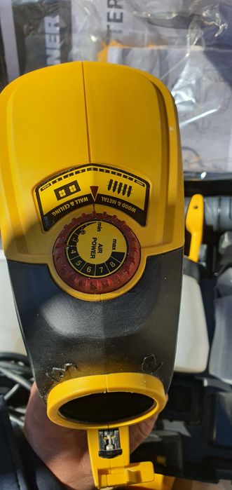 Wagner Flexio 590 пистолет за боядисване- почти нов, с куфар