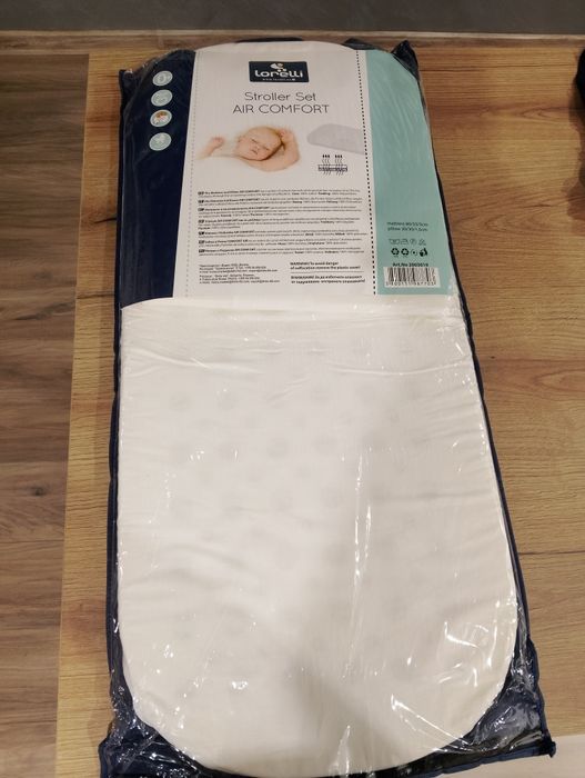 Philips avent,next to me cangaroo,интерактивна въртележка, възглавн