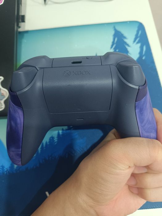 Xbox контроллер Stellar Shift