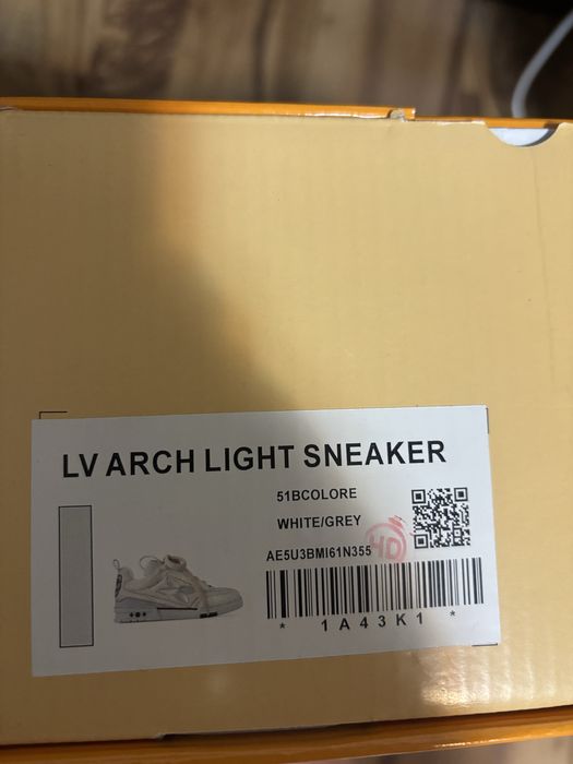 Louis vuitton skate ice grey