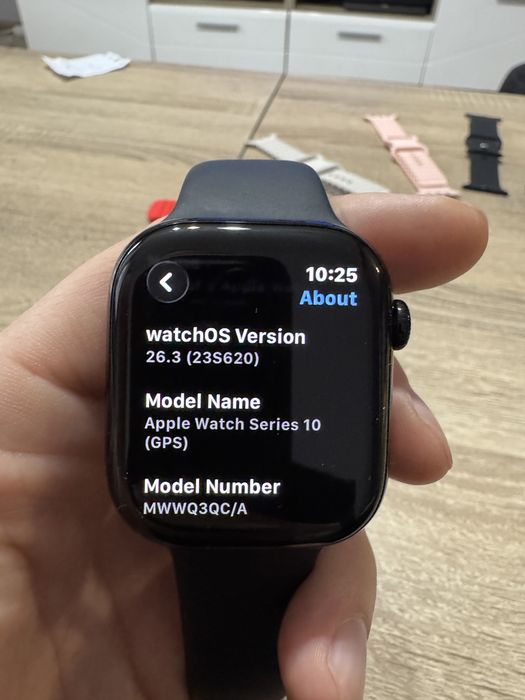 Apple watch series 10 - 100% Battery + 12 каишки