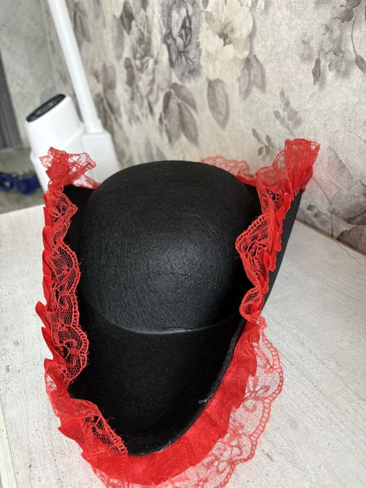 Продам шляпу пиратку