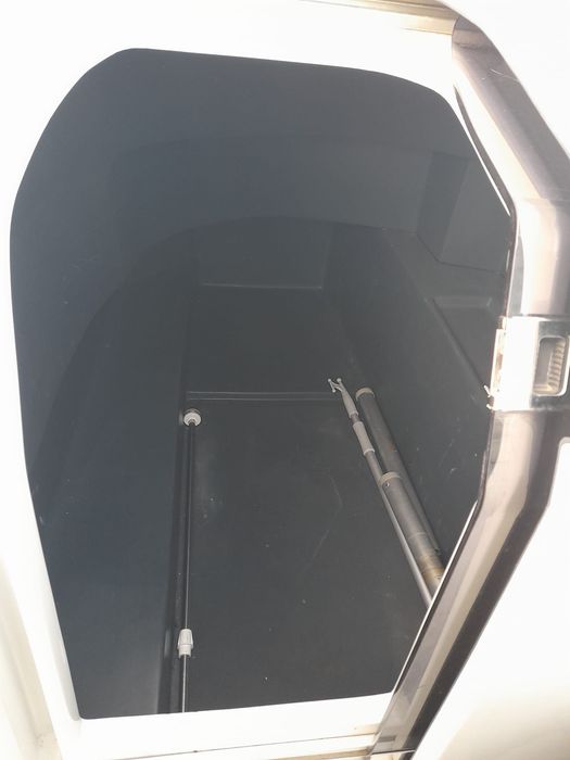 Продавам лодка Clear Libra Open 750