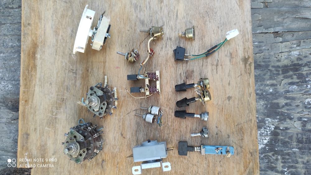 Моторчики и предохранители.