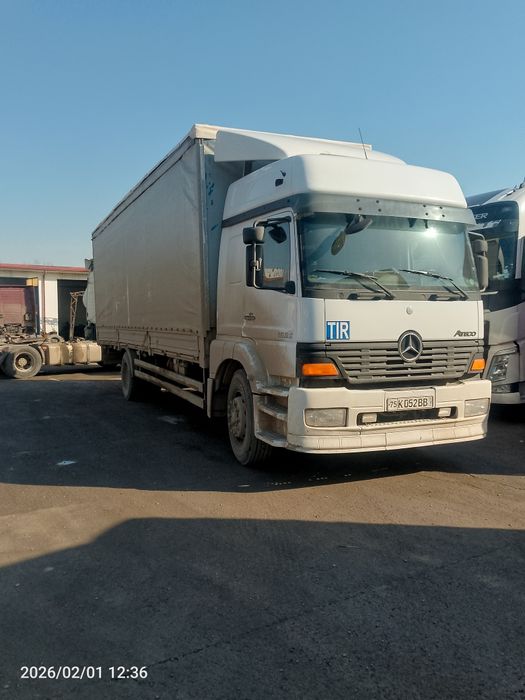 Mersedes 1828 atego