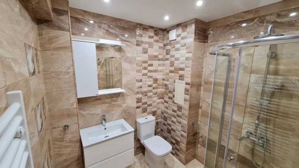 Дава се под наем Тристаен апартамент в Пловдив, Кършияка - 85 кв.м за 600 € - Снимка #3