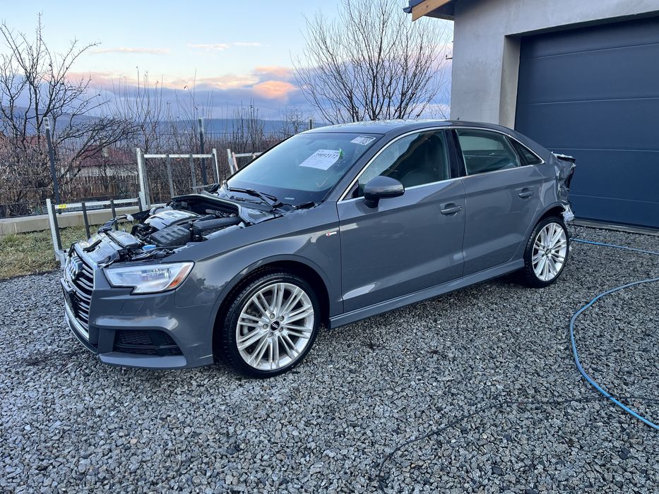 Audi A3 8V s-line quattro sedan