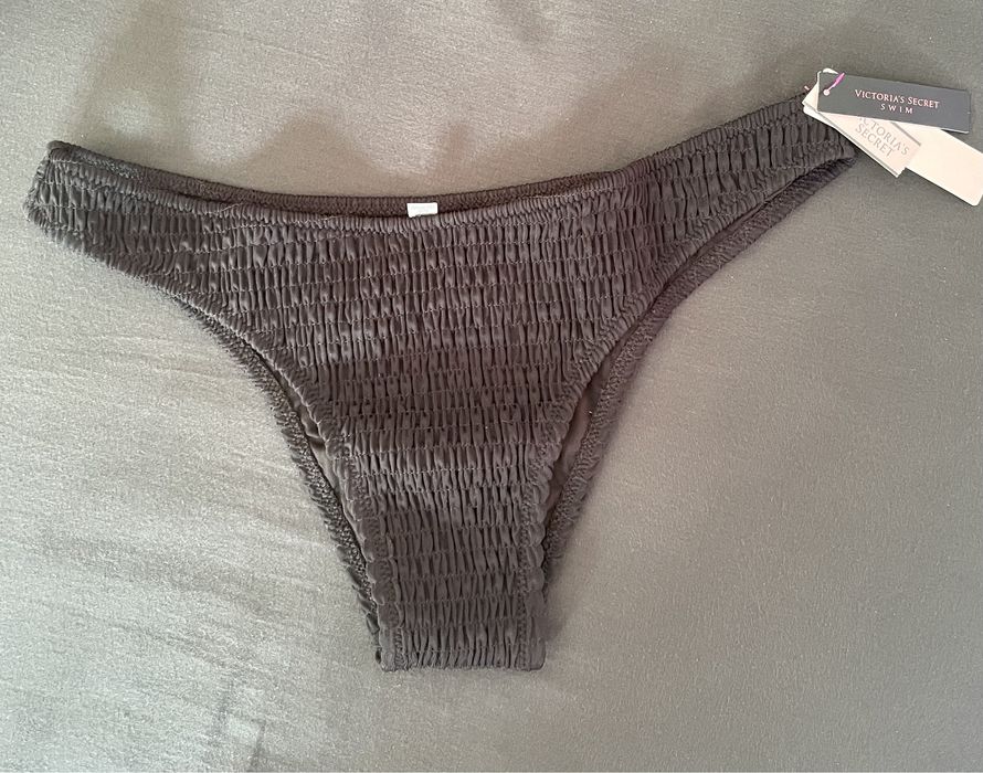 Ново долнище на бански Victoria Secret