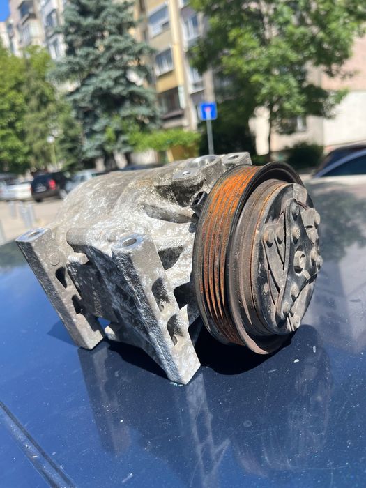Компресор климатик lancia y