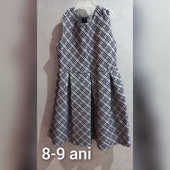 Rochițe pentru fetițe..!