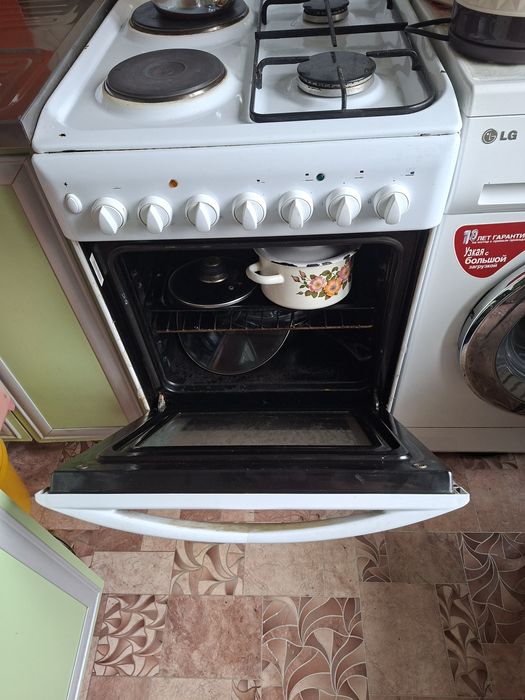 Продам плиту электрическую