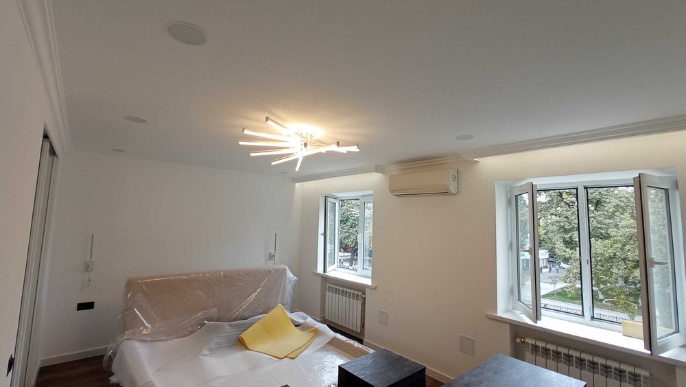 Малярные работы, укладка ламината.