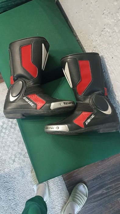 Продам  Мотоботы