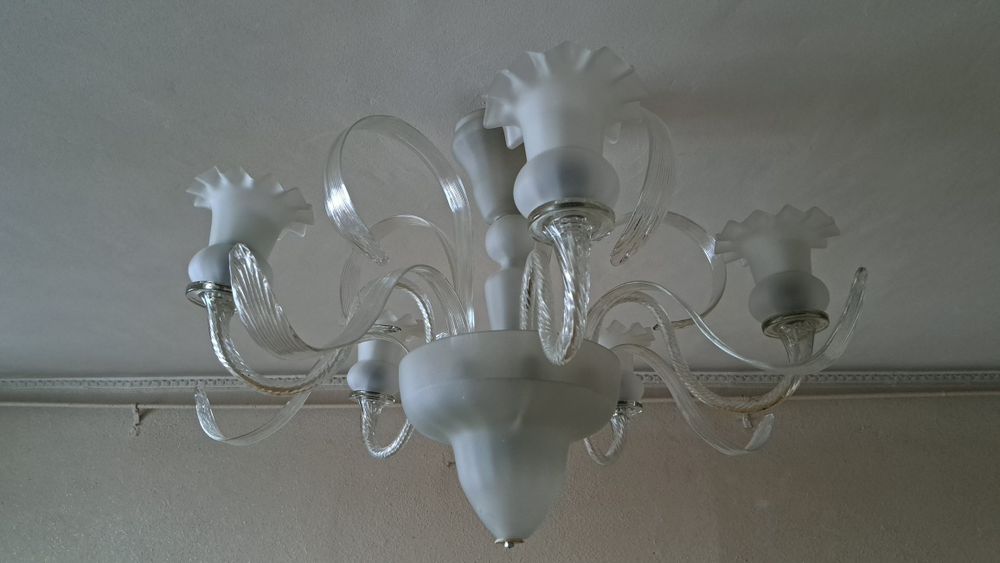 Lustra din sticla anii '80