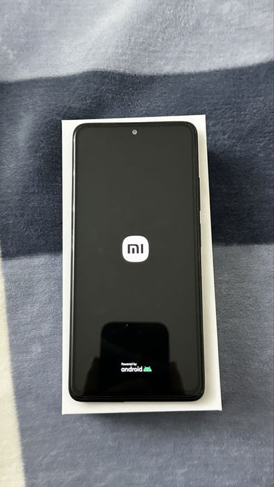 продам телефон в откличном состаяние